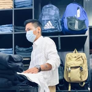 Meet your Posher, Thet